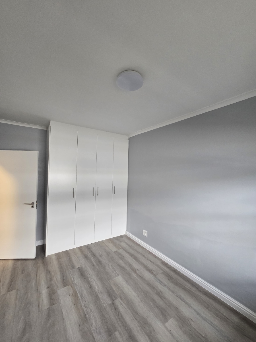 2 Bedroom Property for Sale in Rondebosch Village Western Cape